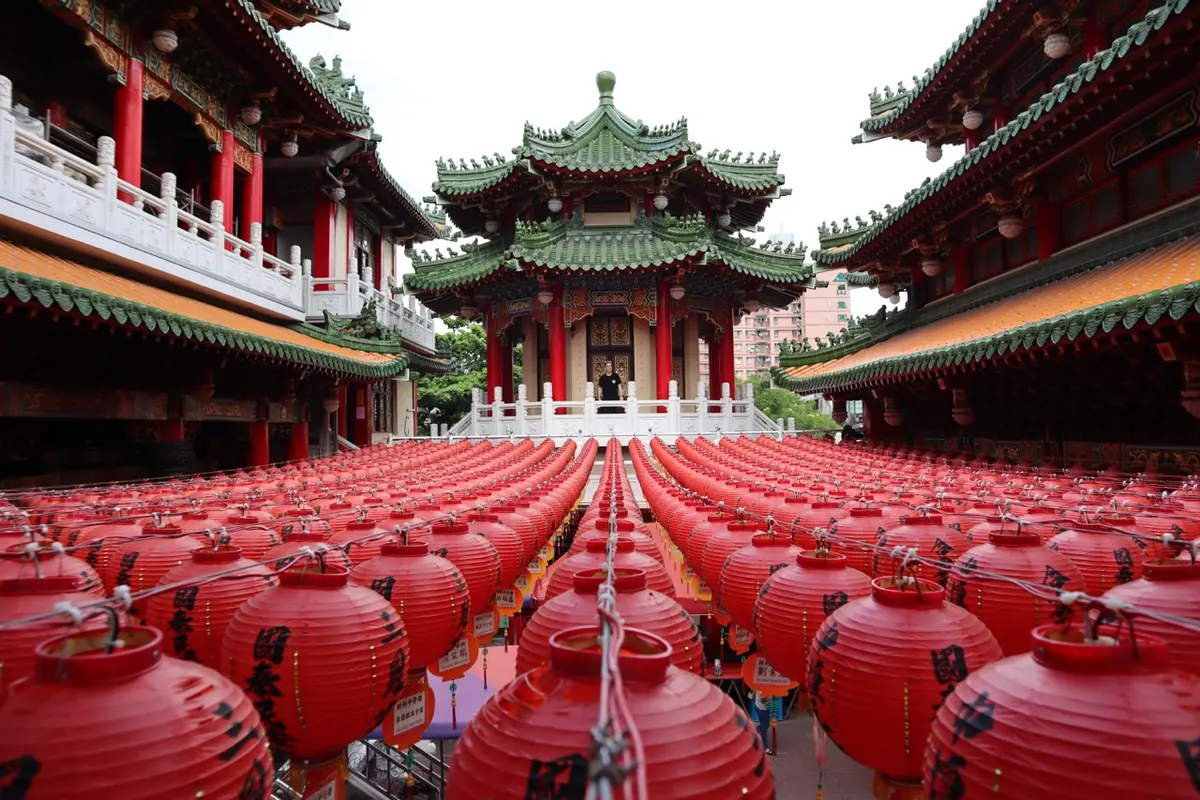 Lanterns at Lotus Pond in Kaohsiung