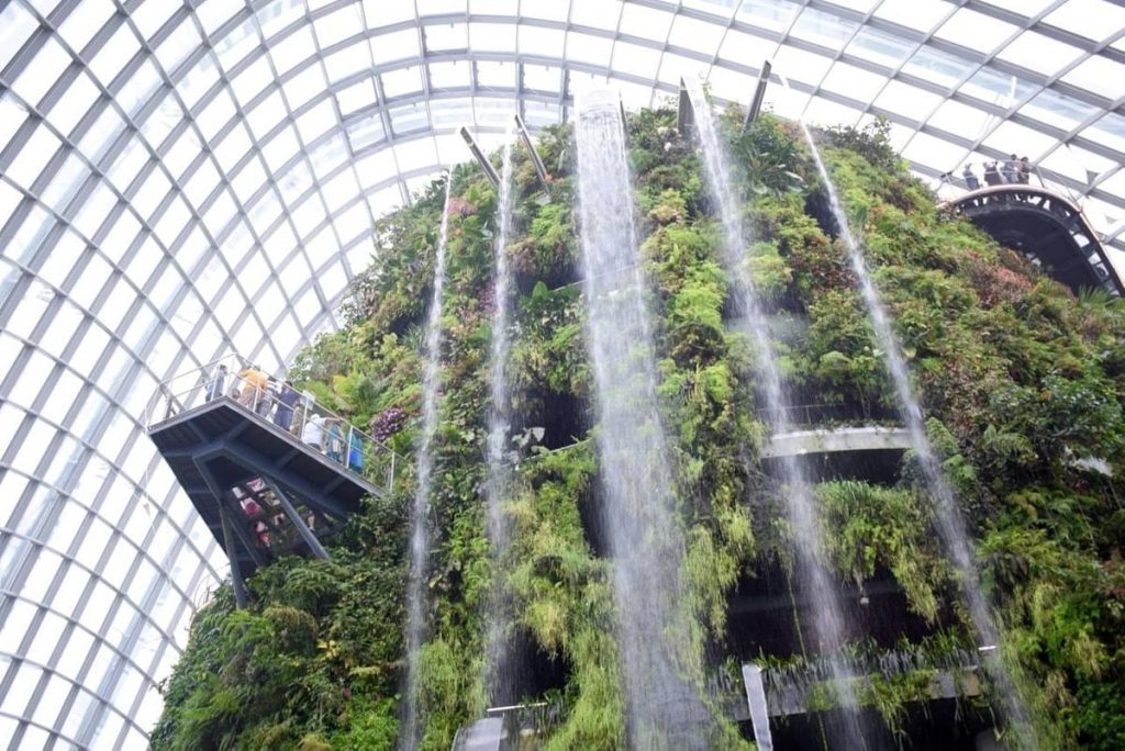 Travel Guide to Singapore