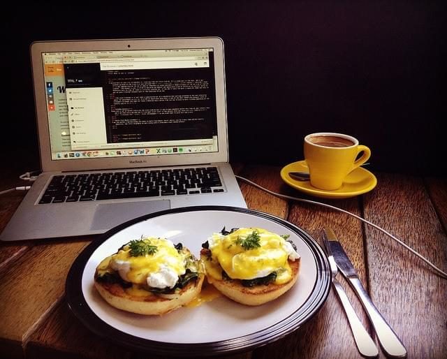 Digital Nomad Interviews: TravelforYourLife