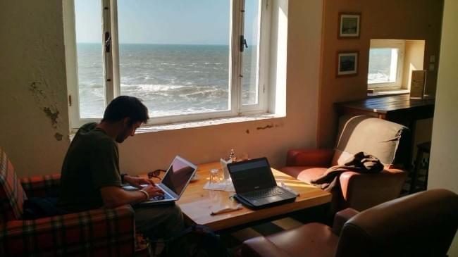Digital Nomad Interviews: TripHappy