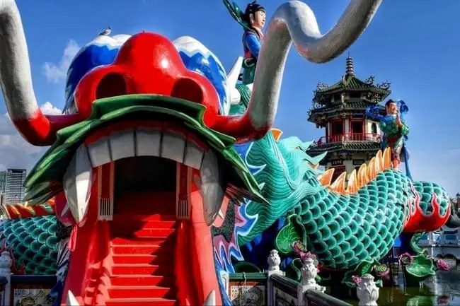 Taiwan Itinerary: Lotus Pond, Kaohsiung
